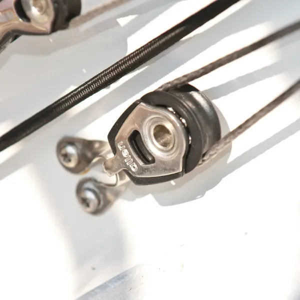 20mm Single Dynamic Bearing Block with Offset Lacing Eye