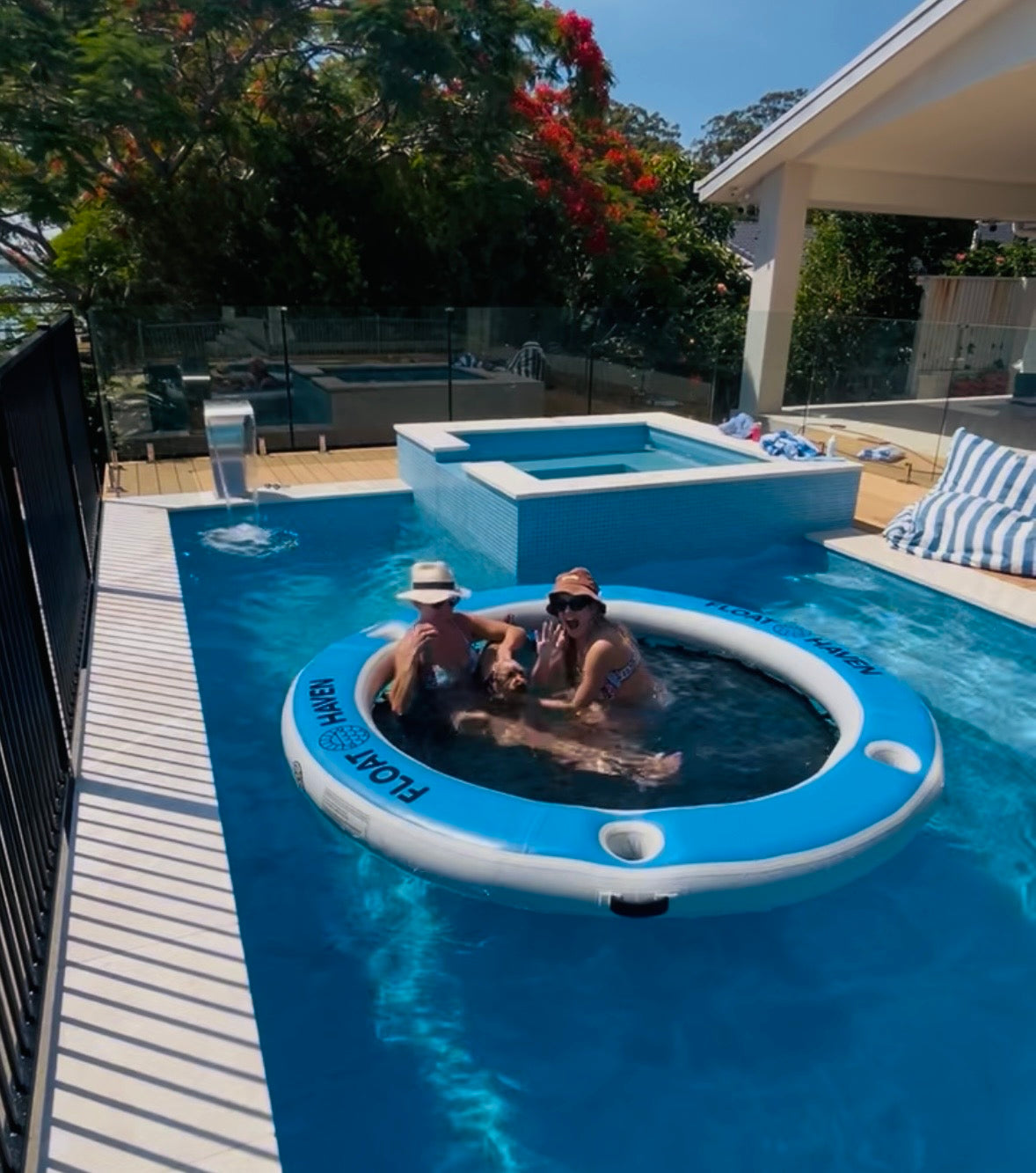 Float Haven 2.4M Sea Pool - Large Round Inflatable Floating Island & Water Hammock