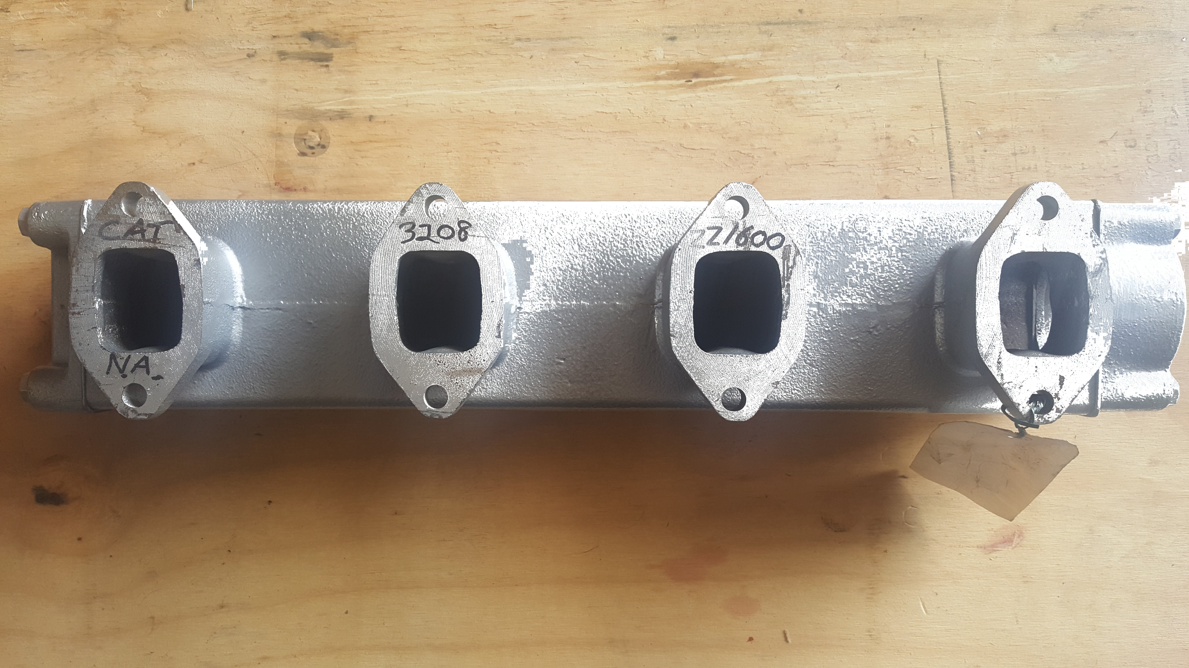CAT 3208 Exhaust Manifold ZZ1600